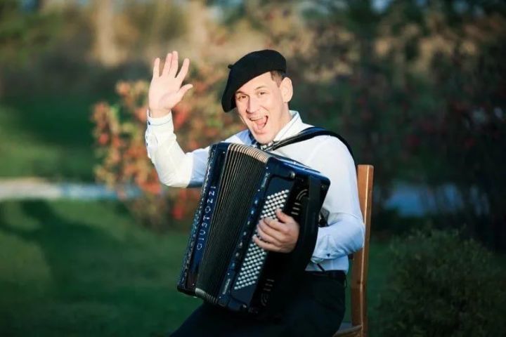 Билдәле музыкант, баянсы Айнур Фатыхов вафат…